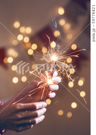 girl and bengal lights 59776821