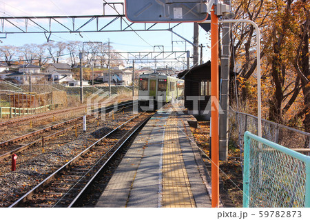 小海線東小諸駅を発車した中込行列車(2) 小海線東小諸駅を発車した中込行列車(2) 59782873
