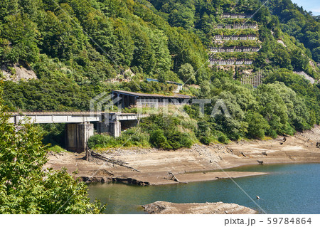 福島県　田子倉駅跡と田子倉湖 59784864
