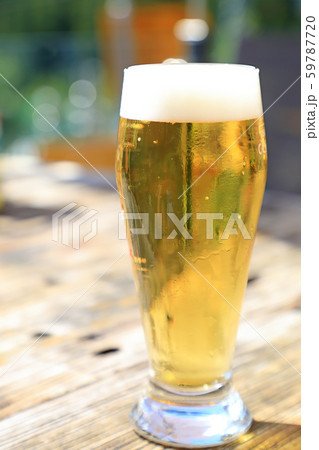 海外で昼間から飲む生ビール 海外で昼間から飲む生ビール 59787720