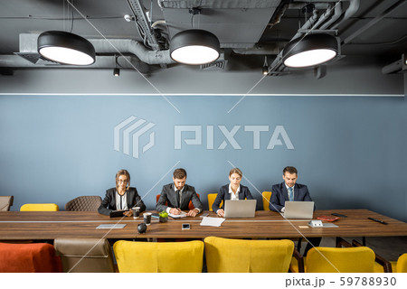 Business people at the meeting room 59788930