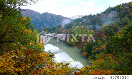 只見線第一橋梁と列車 只見線第一橋梁と列車 59795050