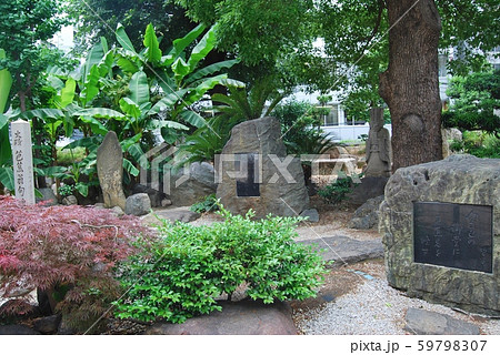 南御堂の境内 59798307