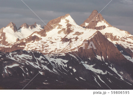 Mountains in Canada 59806595