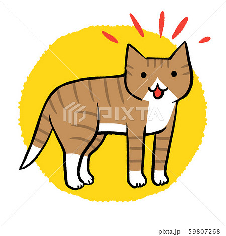 こちらに気づいて笑顔で見ている猫のイラスト 黄色 丸背景 のイラスト素材