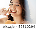 女性　ライフスタイル　食事 59810294