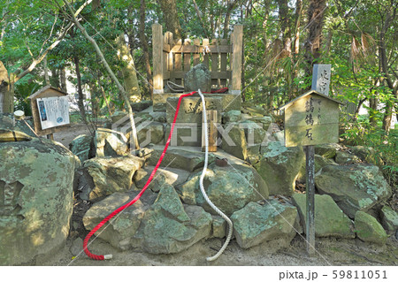 【おのころ島神社 鶺鴒石】 兵庫県南あわじ市榎列下幡多 59811051