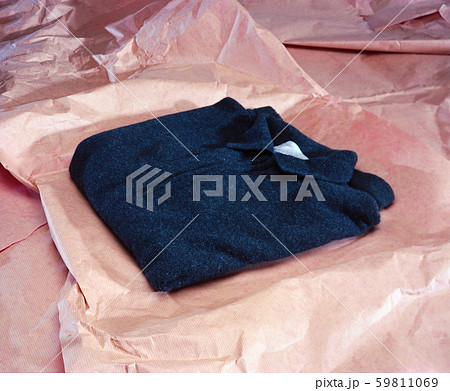 Black sweater Black sweater 59811069