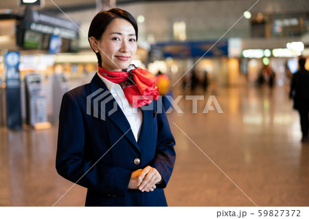 空港 キャビンアテンダント 客室乗務員 空港 キャビンアテンダント 客室乗務員 59827372