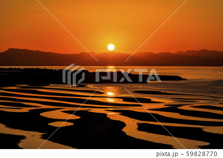 真玉海岸の夕日 59828770