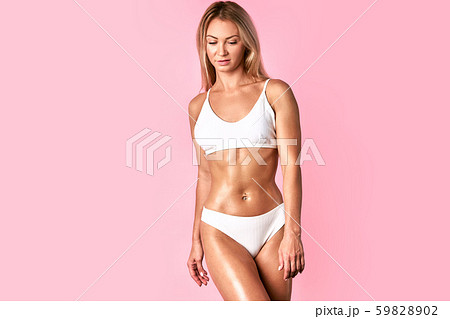 Portrait of blonbe model in bra and penties Portrait of blonbe model in bra and penties 59828902