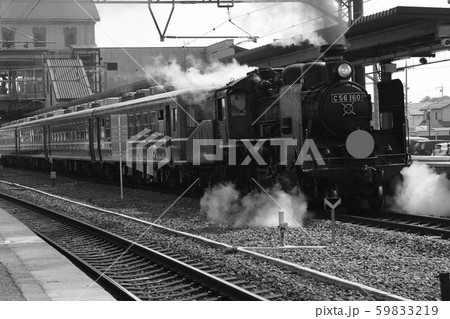 モノクロでSLきたびわこ号 59833219