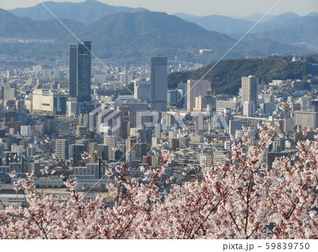 黄金山より広島駅方面の風景 59839750