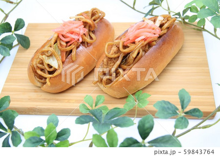 焼きそばパン 59843764