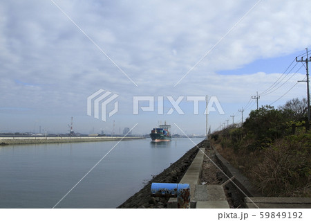 大牟田市　三池港　コンテナ船、 59849192