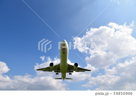 飛行機 飛行機 59850906