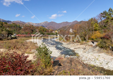 秋の水上温泉 諏訪峡遊歩道 秋の水上温泉 諏訪峡遊歩道 59851760