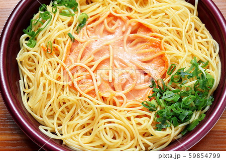 コンビニパスタ　明太マヨのスパゲティ 59854799