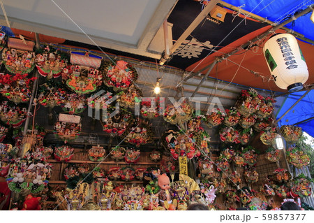 酉の市　花園神社　新宿 59857377
