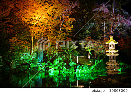 兼六園 ライトアップ 瓢池 海石塔 紅葉 兼六園 ライトアップ 瓢池 海石塔 紅葉 59863006