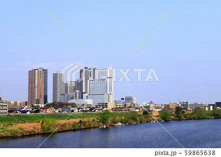 多摩川河川敷　春　ガス橋より 59865638