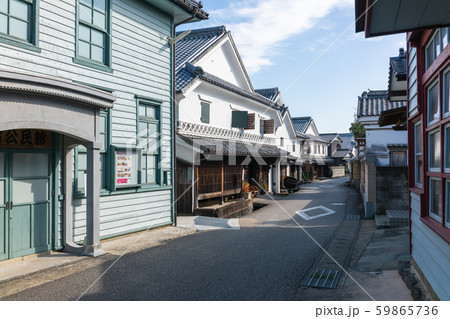 肥前浜宿　酒蔵通りの街並み 59865736