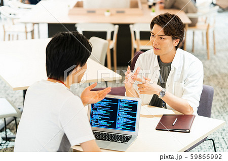 オフィス ビジネスマン ビジネス パソコン エンジニア オフィス ビジネスマン ビジネス パソコン エンジニア 59866992