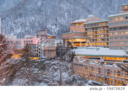 定山渓温泉の雪景色 / 北海道札幌市の観光イメージ 59870629
