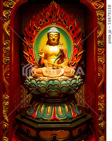 シンガポール・仏牙寺龍華院の仏像 59879138