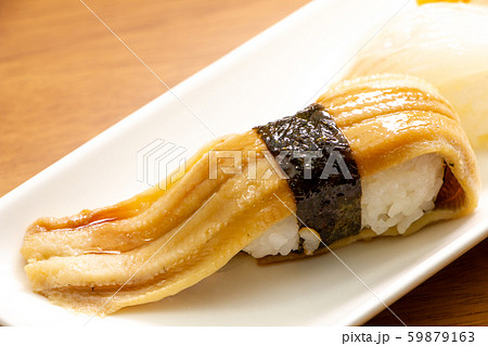 にぎり寿司盛り合わせの、煮穴子。 にぎり寿司盛り合わせの、煮穴子。 59879163