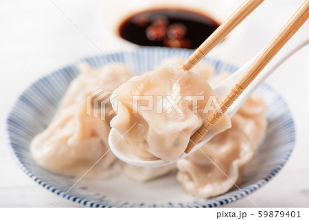 だんご 餃子 団子 59879401