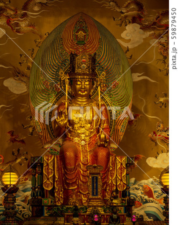 シンガポール・仏牙寺龍華院の仏像 59879450