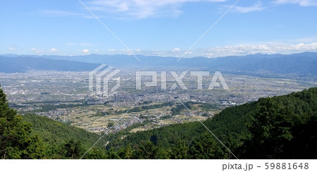 山梨県、南アルプス市県民の森展望台からの眺望 59881648