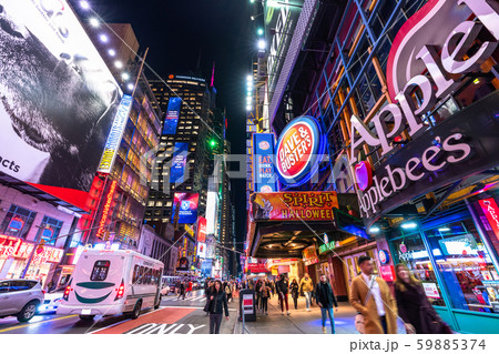 《ニューヨーク》タイムズスクエアの夜景・ミッドタウン 《ニューヨーク》タイムズスクエアの夜景・ミッドタウン 59885374