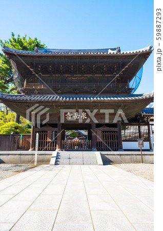 泉岳寺 山門 (東京都港区高輪) 2019年11月現在 泉岳寺 山門 (東京都港区高輪) 2019年11月現在 59887293