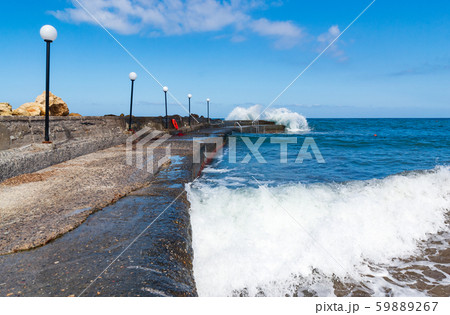 the pier in Crete Greece. Day Foto. 59889267