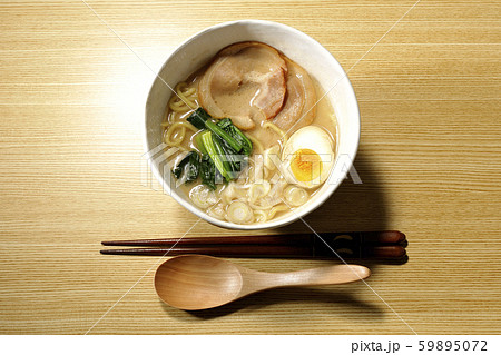 豚骨ラーメン 59895072