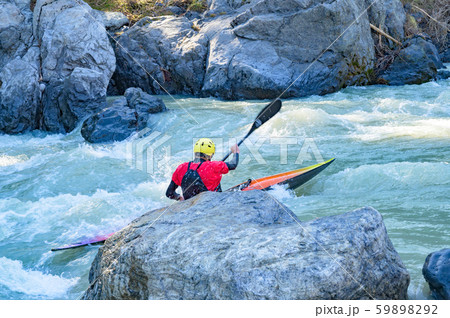 カヌー 59898292