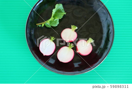 野菜　ラディシュ　　赤カブ 59898311