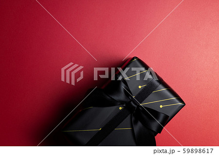 Top view of black gift box with red and black Top view of black gift box with red and black 59898617