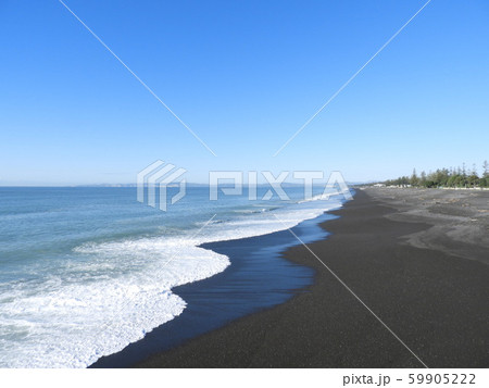 ニュージーランド ネーピアの波打ち際 ニュージーランド ネーピアの波打ち際 59905222