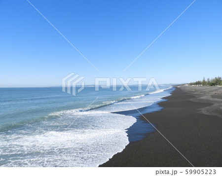 ニュージーランド　ネーピアの海岸線 59905223