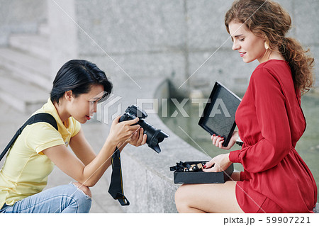 Photographing necklace Photographing necklace 59907221