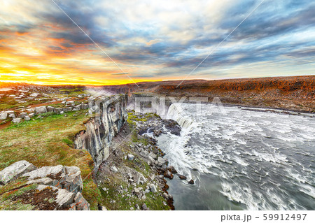 Dramatic sunset view of the most powerful Dramatic sunset view of the most powerful 59912497