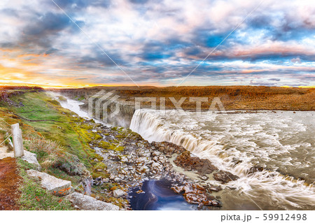 Dramatic sunset view of the most powerful Dramatic sunset view of the most powerful 59912498