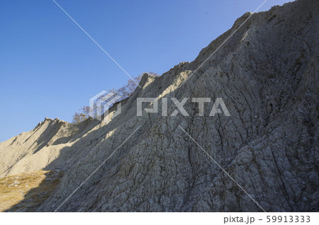 自然の侵食によって造られた景勝地 59913333