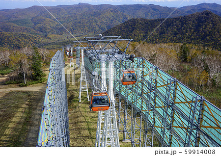 札幌国際スキー場 紅葉ゴンドラ 59914008