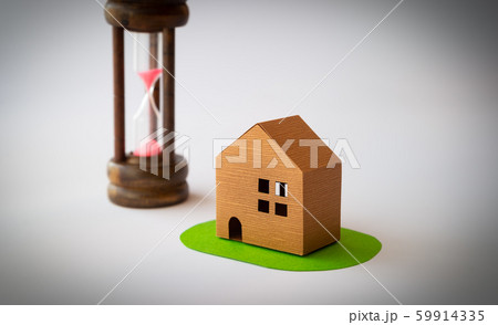 不動産 家 ペーパークラフト 時 砂時計 不動産 家 ペーパークラフト 時 砂時計 59914335