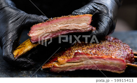 culinary master class chef gloves smoked beef ribs 59915413