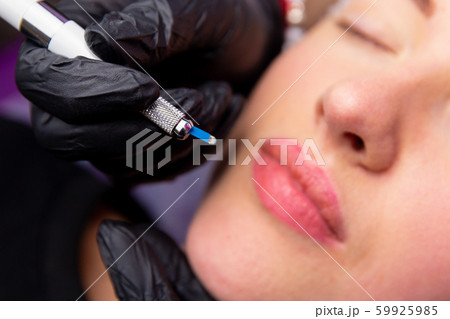 Cosmetic procedures for the treatment of eyebrows. Microblading in the beauty salon. Professional Cosmetic procedures for the treatment of eyebrows. Microblading in the beauty salon. Professional 59925985